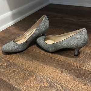 COPY - Life Stride metallic heels